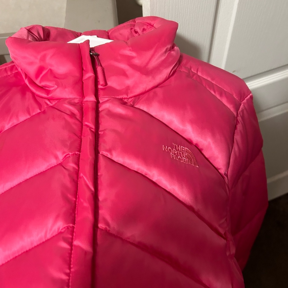 More pics available upon request. Never been worn. NWOT